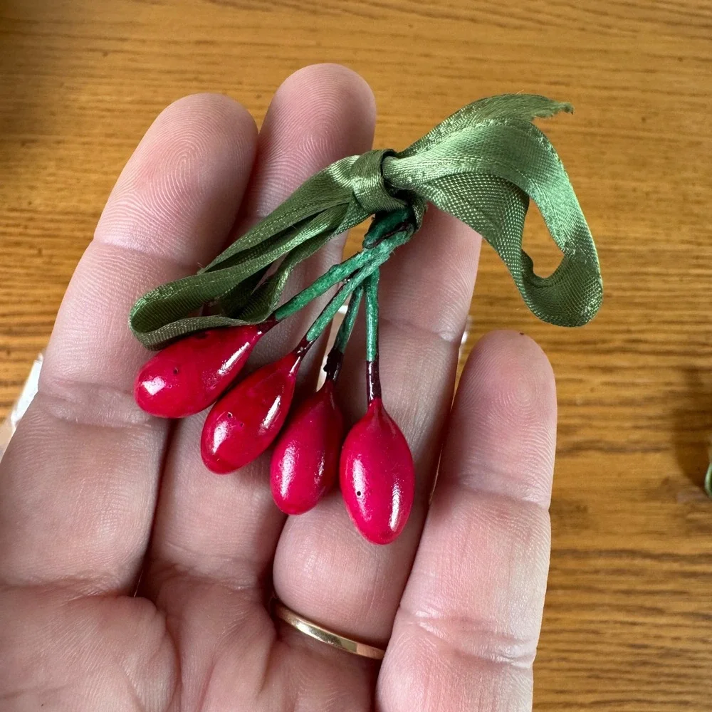 Vintage Berry Sprig Red Holly Berry Green Ribbon Ornaments Vintage‎ MCM Lot of 3